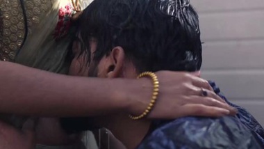 Niku Naku Nadumana Full Video Song II True Love End Independ