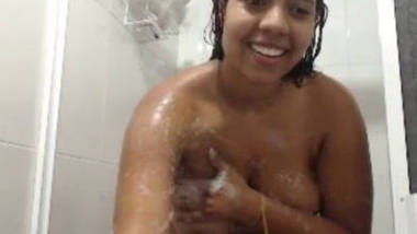 380px x 214px - Hot Girl Take Shower On Cam Non Desi xxx indian film