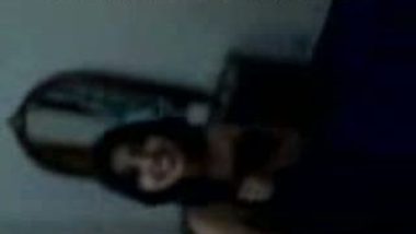 Karachi High School Girl With Lover